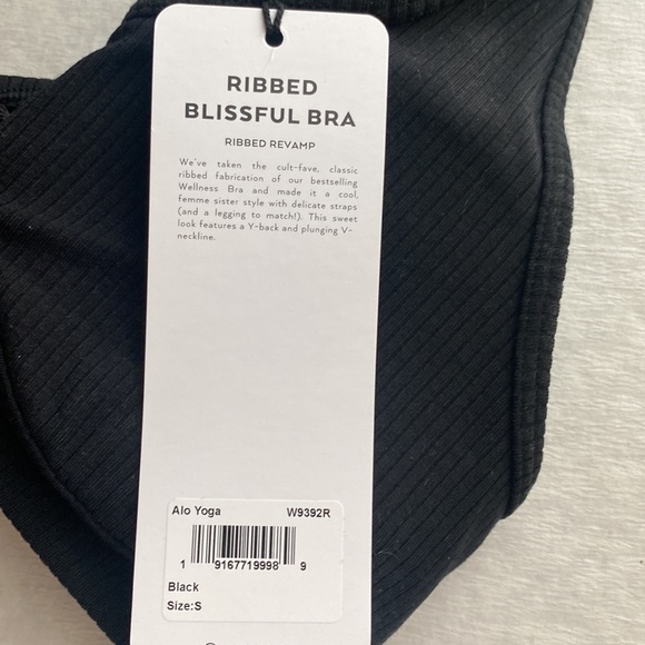 New with tags! ALO Size Small Black Ribbed Blissful Bra 🖤 - Picture 3 of 5